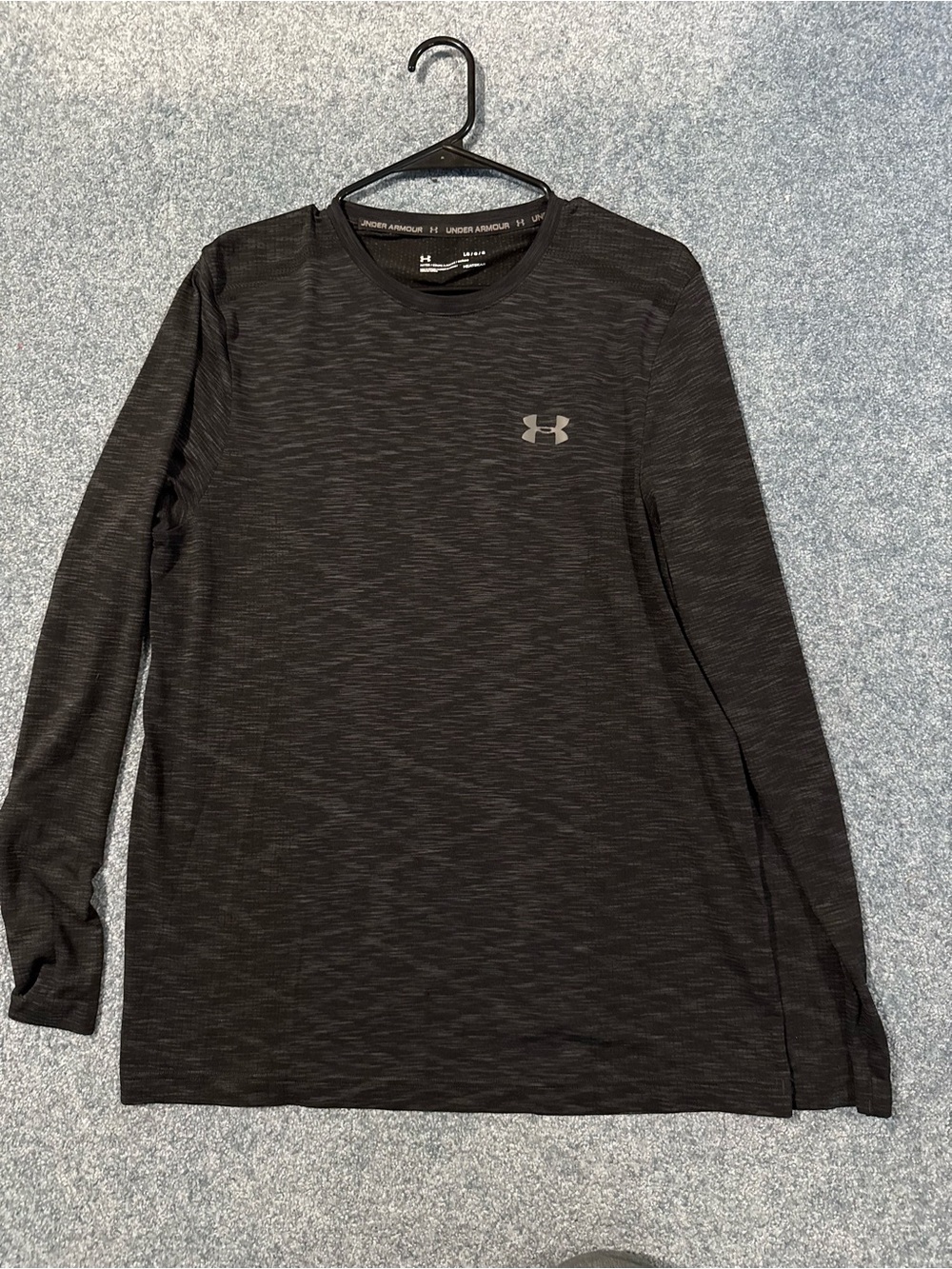Under Armour Charcoal Black Long-Sleeve Athletic Tee